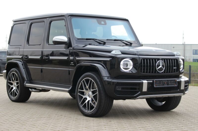 Mercedes G 63 AMG | skladem | německé předváděcí auto | V8 biturbo 585 koní | maximální výbava | nákup online na AUTOiBUY.com